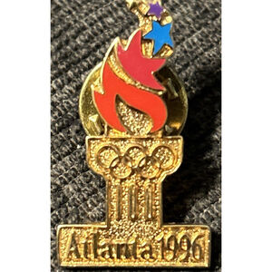 PIN ATLANTA 1996 USA OLYMPIC GAMES TORCH GOLD BADGE